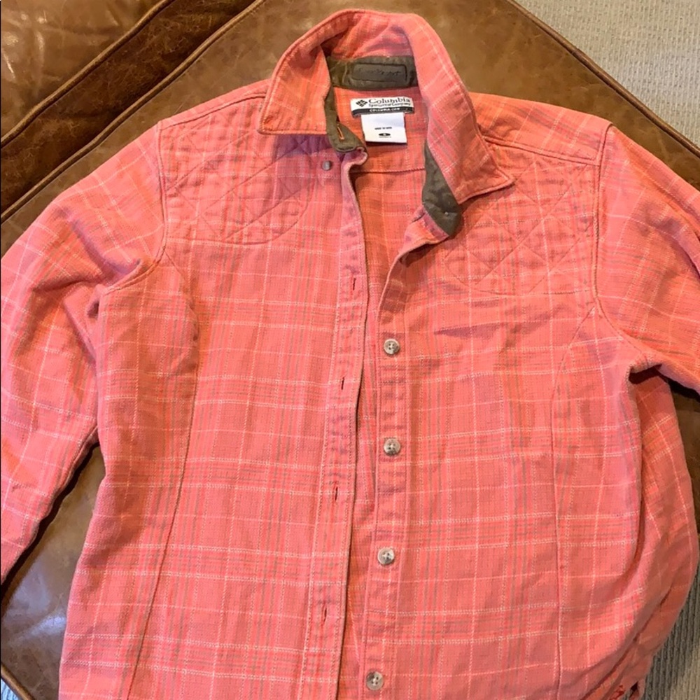 Columbia (River Resort) lightweight flannel🎣